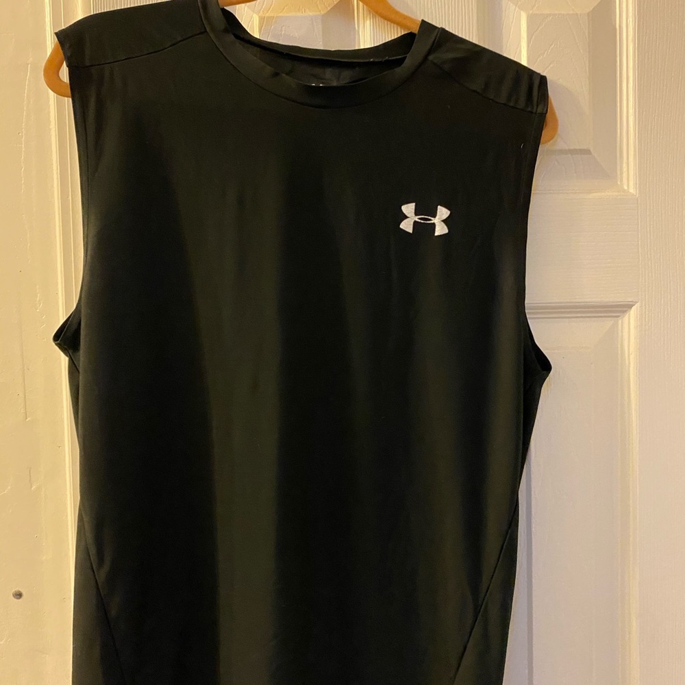 mens xxl underarmour cut off tank top